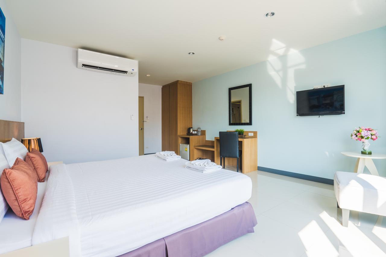 Vapa Hotel - Sha Extra Plus Phuket Buitenkant foto